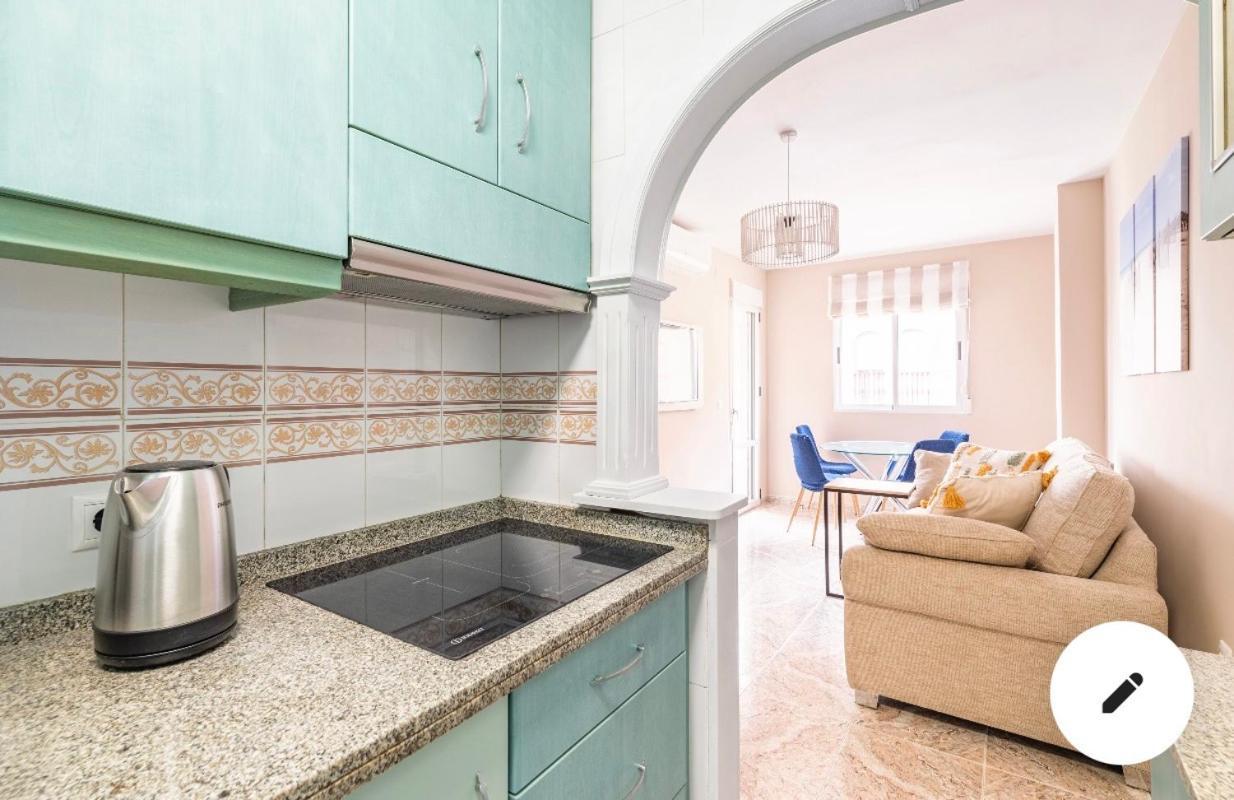 Апартаменты В 4 Мин От Пляжа Torrevieja Buitenkant foto
